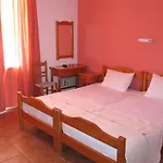 Kavos Hotel