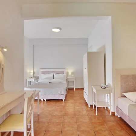 Kavos Hotel Patitiri (Alonnisos)