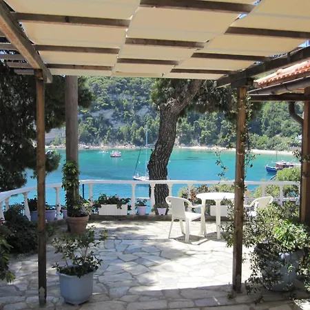 Kavos