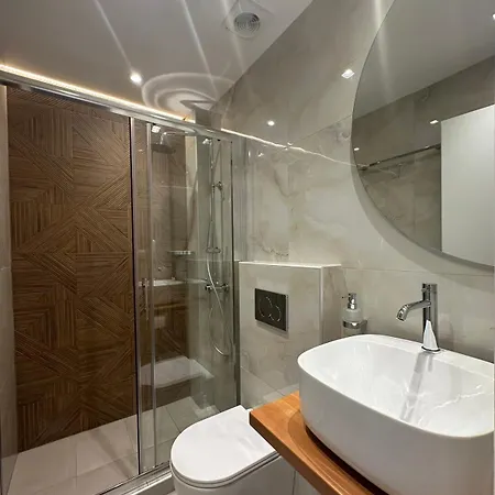 Kavos Hotel 2*