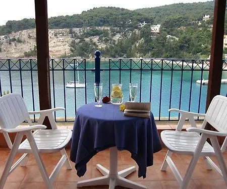 Kavos Szálloda Patitíri