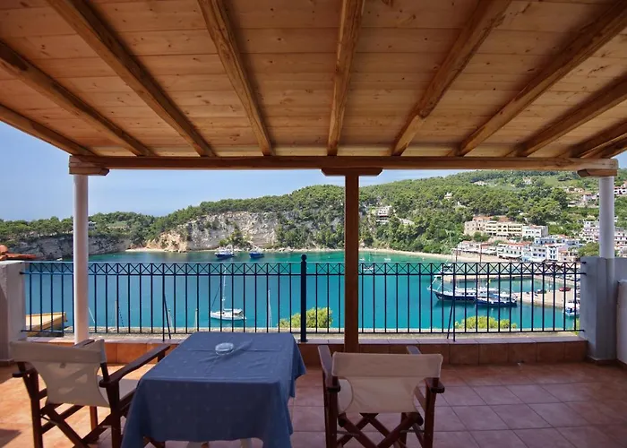 Kavos Отель Патитири