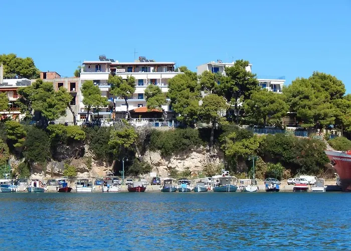 Отель Kavos Патитири